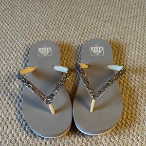 Reef Girl’s Sparkle Sandals - Gray and Cream
